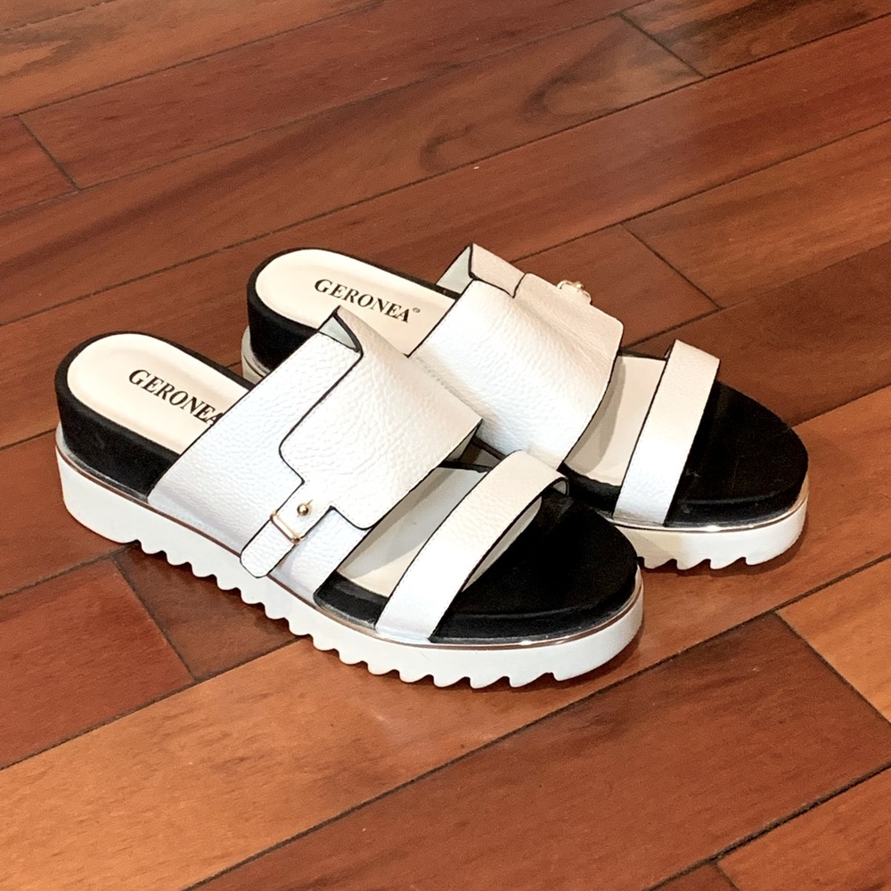 Geronea leather platform stylish sandals🔥